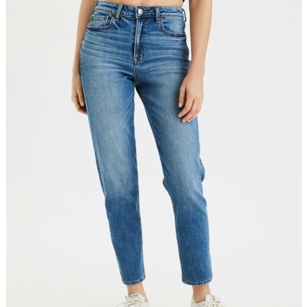 American Eagle Mom Jeans